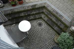 Ausgefallenes Appartement mit Einbauküche, Kaminofen und Stellplatz in Hofschaftslage von gräfrath – Obenflachsberg 11, 42653 Gräfrath, Solingen – Vorschaubild 2