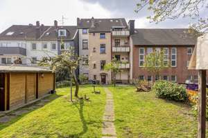 Charmantes Mehrfamilienhaus mit 5 Wohneinheiten – voll vermietet & kernsaniert – Die vollständige Adresse der Immobilie erhältst du vom Anbieter., 45141 Stoppenberg, Essen – Vorschaubild 37