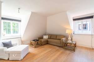 Ein Haus zum Verlieben – Neuwertige Doppelhaushälfte in ruhiger Lage von Laim mit großer Südterrasse – Die vollständige Adresse der Immobilie erhältst du vom Anbieter., 80686 Friedenheim, München – Vorschaubild 19