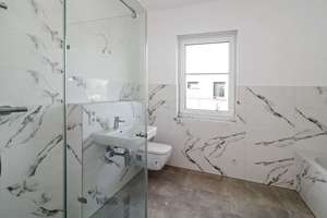 Exklusives Wohnerlebnis im Penthouse: Aufzug, Südterrasse & Tiefgarage – Die vollständige Adresse der Immobilie erhältst du vom Anbieter., 13156 Niederschönhausen, Berlin – Vorschaubild 5