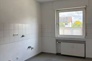 4-Zimmer mit gutem Schnitt in Rheinbach! – Die vollständige Adresse der Immobilie erhältst du vom Anbieter., 53359 Rheinbach – Vorschaubild 3
