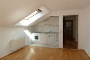 Schöne 1-Zimmer-Studiowohnung im Georgenberggebiet in Reutlingen – Weihergärtenweg 25, 72762 Reutlingen-Mitte, Reutlingen – Vorschaubild 3