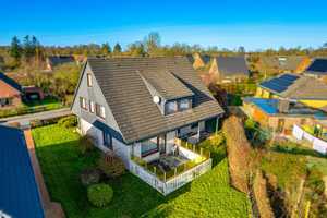 Vielseitiges EFH in Tönning: 194 qm, 9 Zi., 6 Bäder & S/O-Terrasse! Nahe der Eider & dem Wattenmeer! – Nordfriesland (Kreis) – Vorschaubild 13