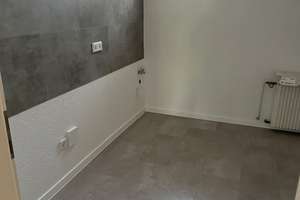 frisch renovierte 2-Zimmerwohnung in Essen – Ruhrallee 107, 45136 Huttrop, Essen – Vorschaubild 2