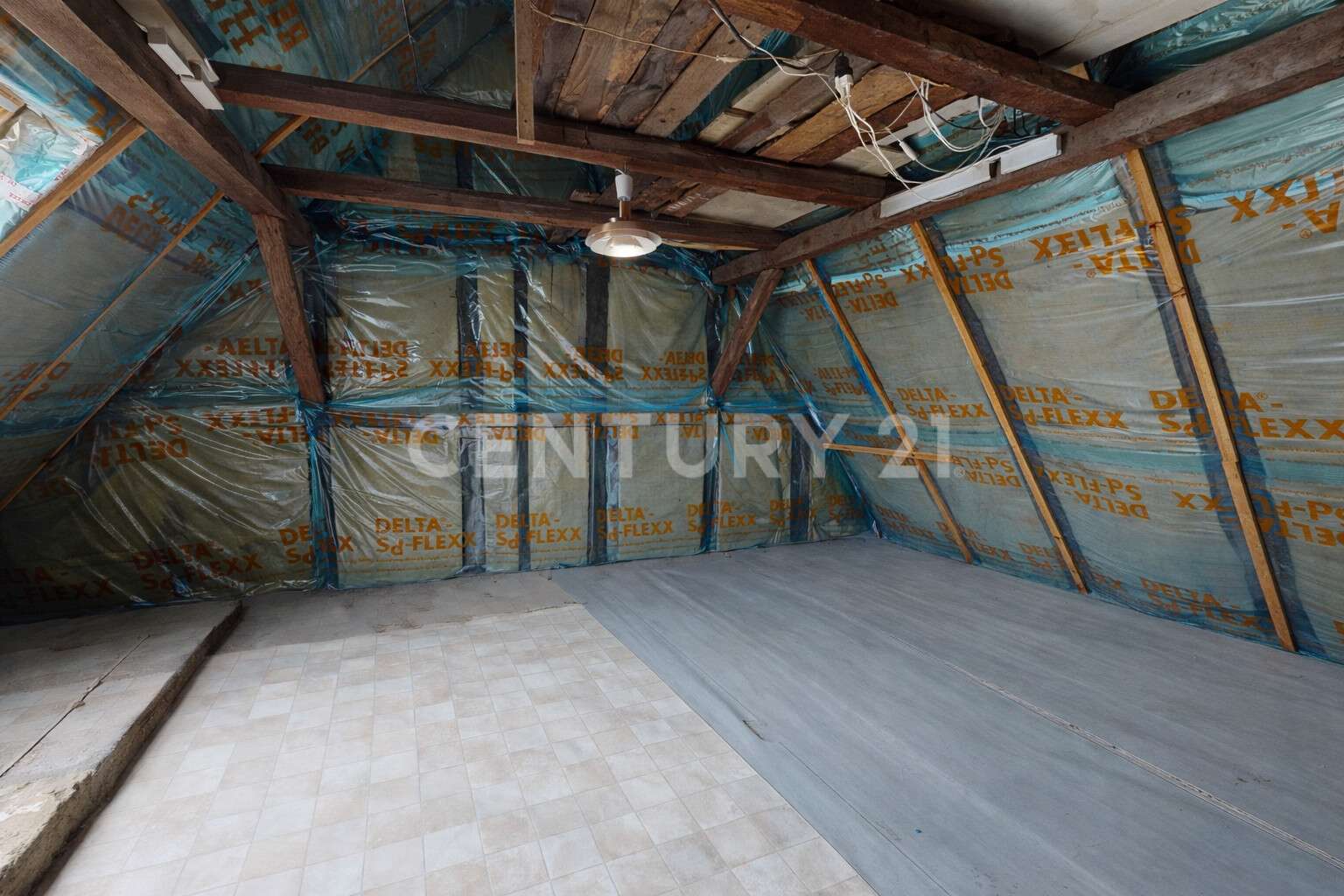 Immobilie in Südliches Anhalt - Wohnen im schönen Radegast – Doppelhaushälfte mit Potenzial - Bild 1