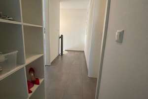 Moderne Doppelhaushälfte mit viel Platz und Wohlfühlcharakter – Sudetenlandweg 10, 84072 Au in der Hallertau – Vorschaubild 12