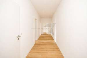 !! NEU SANIERT !! Tolle 3 Raum EG-Whg. mit Balkon und Tageslichtbad mit Dusche und Wanne – Zschopauer Straße 142, 9126 Bernsdorf, Chemnitz – Vorschaubild 12