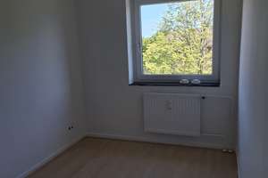Helle 2,5 Zimmerwohnung in Neumünster - Einfeld – Hans-Böckler-Allee 49, 24536 Einfeld, Neumünster – Vorschaubild 3