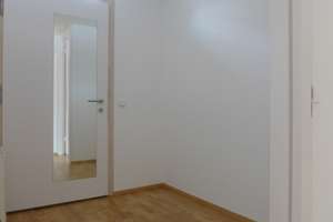 Ruhige Top-Lage nähe S-Bahnhof ***Großzügige Doppelhaushälfte mit Einliegerwohnung (2 Eingänge)*** – Rat-Jung-Straße 7, 82340 Feldafing – Vorschaubild 18
