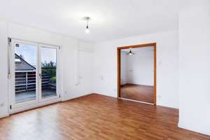Ein Zuhause mit Raum für mehr – großzügige 5,5-Zimmer-Maisonette Wohnung mit großem Keller & Garage – 70439 Zuffenhausen-Frauensteg, Stuttgart – Vorschaubild 13