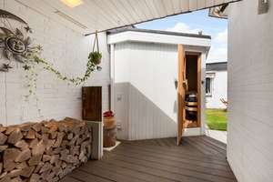 Wohnen mit Privatsphäre – Stilvoller Atrium-Bungalow in Hamburg-Sasel – Die vollständige Adresse der Immobilie erhältst du vom Anbieter., 22393 Sasel, Hamburg – Vorschaubild 11