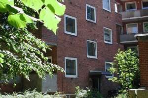Perfekt für uns: Familienwohnung am Werftpark mit Balkon