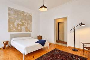 Sofort bezugsfrei! Charmante Altbauwohnung nahe Schloss Charlottenburg – Die vollständige Adresse der Immobilie erhältst du vom Anbieter., 10585 Charlottenburg, Berlin – Vorschaubild 2