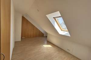 Modernisierte, schicke 3,5-Zimmer-Maisonette-Wohnung *teilmöbliert* – Die vollständige Adresse der Immobilie erhältst du vom Anbieter., 69124 Kirchheim, Heidelberg – Vorschaubild 3