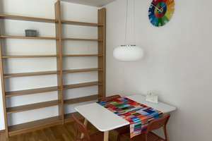 Schöne voll möblierte 2-Zimmer-Wohnung mit Balkon und EBK in München, befristet – Max-Kolmsperger-Straße 15, 81735 Neuperlach, München – Vorschaubild 3