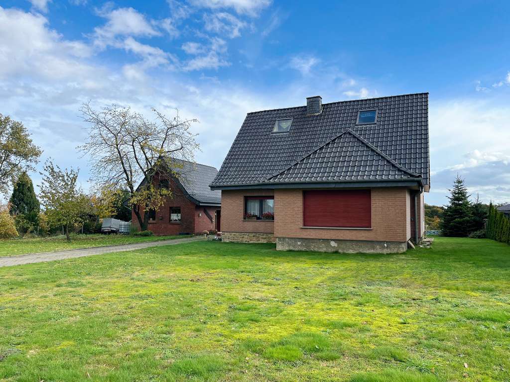 Immobilie in Mettingen - Naturverbunden Wohnen in Mettingen!
Einfamilienhaus mit vielseitigen Möglichkeiten - Bild 2