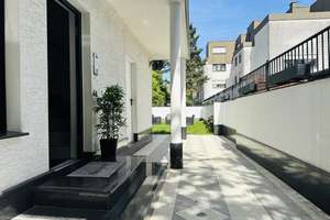 Ihr Einfamilienhaus im Herzen von Oberursel – ruhig gelegen mit Garten & Stellplätzen – Die vollständige Adresse der Immobilie erhältst du vom Anbieter., 61440 Oberursel (Taunus) – Vorschaubild 1