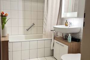 Helle 2-Zimmer Wohnung im 2. OG mit Balkon in Stuttgart West – Zamenhofstraße 64, 70197 Kräherwald, Stuttgart – Vorschaubild 5