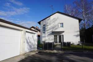 Zweifamilienhaus mit 2 Garagen in Bestlage in Hohenbrunn - EG-Whg. frei zum 01.09.2025 – Neulinger Str. XX, 85662 München (Kreis) – Vorschaubild 2