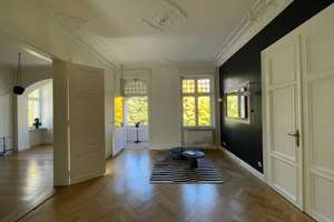 Altbau modern interpretiert, Grundriss ohne Kompromisse, 3 Parkplätze (Garage, Carport, Stellplatz) – Die vollständige Adresse der Immobilie erhältst du vom Anbieter., 65195 Westend / Bleichstraße, Wiesbaden – Vorschaubild 11