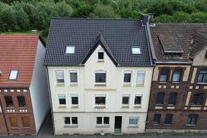 Mehrfamilienhaus mit Potenzial – Zuhause schaffen und gleichzeitig investieren – Die vollständige Adresse der Immobilie erhältst du vom Anbieter., 44388 Lütgendortmund (Ortsteil), Dortmund – Vorschaubild 1