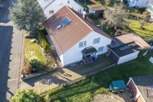 Viel Platz für die Famile - Traumlage inklusive – Die vollständige Adresse der Immobilie erhältst du vom Anbieter., 72379 Hechingen – Vorschaubild 3