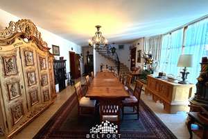 REPRÄSENTATIVE VILLA MIT AUSSERGEWÖHNLICHEM WOHNAMBIENTE UND GROSSZÜGIGEM GARTENIDYLL ZU VERKAUFEN – Die vollständige Adresse der Immobilie erhältst du vom Anbieter., 97447 Gerolzhofen – Vorschaubild 2