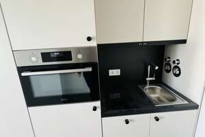Direkt in Adlershof, möblierte Wohnung mit BAlkon und EBK! – Moissistraße 31, 12489 Adlershof, Berlin – Vorschaubild 4