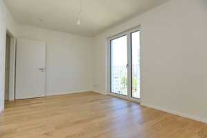 IPANEMA Hamburg - großzügige und helle 4 Zimmerwohnung mit Parkett und EBK – Sydneystraße 30, 22297 Hamburg – Vorschaubild 4