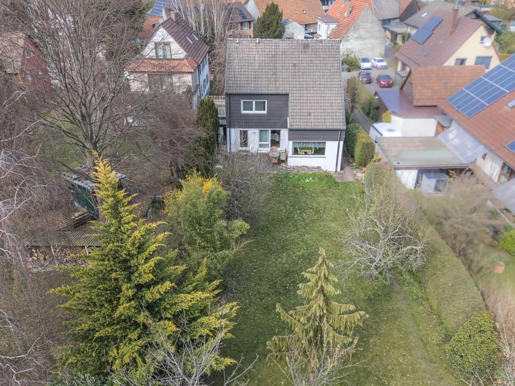 Immobilie in Straubenhardt - **Großzügiges Einfamilienhaus im Grünen – viel Platz für Familie und individuelle Gestaltung** - Bild 0