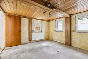 Butzbach-Griedel: Große Hofreite mit 182 m² Wohnfläche und 809 m² Grundstück zur Sanierung – Die vollständige Adresse der Immobilie erhältst du vom Anbieter., 35510 Butzbach – Vorschaubild 9