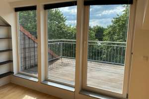 Lichtdurchflutete Dachgeschoßwohnung in Barmbek-Nord mit eigenem Stellplatz – Starstraße 33, 22305 Barmbek-Nord, Hamburg – Vorschaubild 2