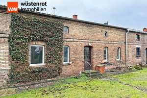 ALLES AUF EINER EBENE: MODERNISIERTES REIHENHAUS MIT EINBAUKÜCHE + CARPORT + GROSSEM GRUNDSTÜCK – Uckermark (Kreis) – Vorschaubild 5