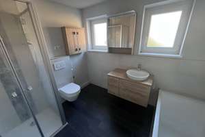 Zentrale 3-Zimmer Wohnung mit Balkon und Garage – 92507 Nabburg – Vorschaubild 1