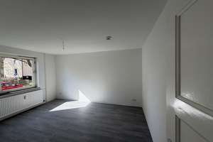 Frisch renovierte 3-Zimmer-Wohnung im Erdgeschoss – Am Sternkamp 1, 38239 Thiede, Salzgitter – Vorschaubild 3