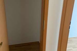 vermietet: 3-Zimmer im DG mit Laminat, Balkon, Bad mit Wanne und Dusche! – 9130 Sonnenberg, Chemnitz – Vorschaubild 15
