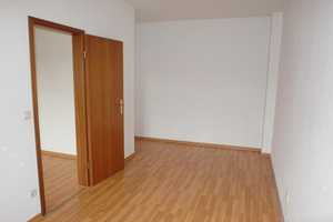 Borna-Heinersdorf: Ruhige 2-Zimmer-Wohnung mit großem Balkon (Hofseite), Laminatboden & Badewanne – Wittgensdorfer Straße 6, 9114 Chemnitz – Vorschaubild 12
