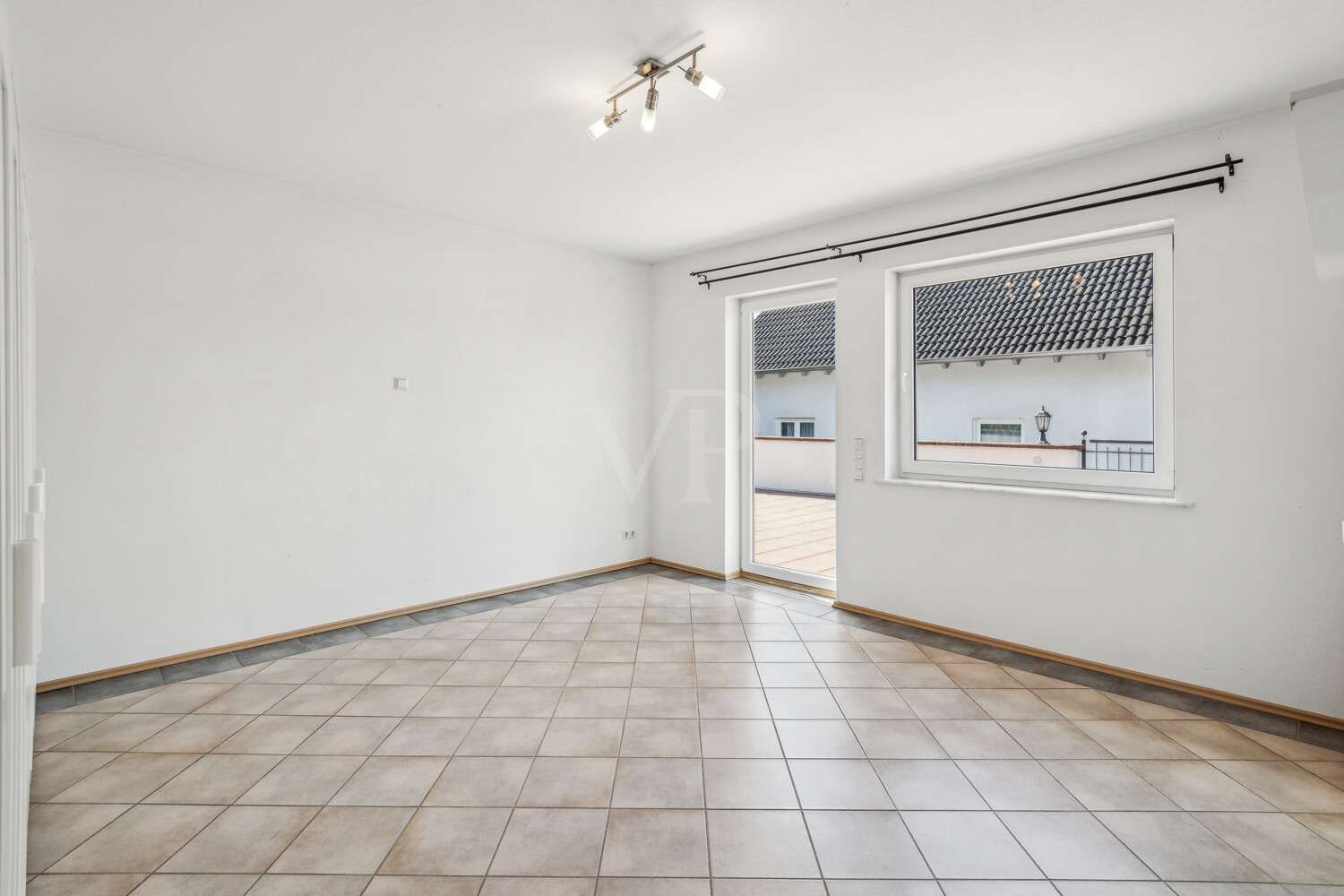 Immobilie in Katzweiler - Exklusives Einfamilienhaus – großzügig, lichtdurchflutet, in begehrter Lage - Bild 3