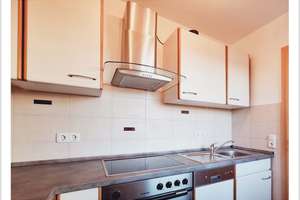Topausstattung mit traumhafter Aussicht: PV, Speicher, separates Apartment, Ausblick uvm. – Die vollständige Adresse der Immobilie erhältst du vom Anbieter., 96269 Großheirath – Vorschaubild 20
