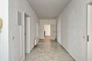 Bezugsfreie 4-Zimmer-Wohnung in der Paulsstadt I kürzlich saniert – Die vollständige Adresse der Immobilie erhältst du vom Anbieter., 19053 Paulsstadt, Schwerin – Vorschaubild 6