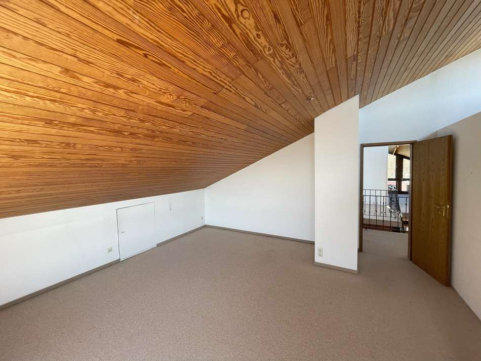 Großes Zimmer 2