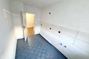 4-Zimmer-Whg., Erstbezug nach Sanierung, gepfl. 6‑Familienhaus, begehrte Lage – Hagedornstraße 2, 45357 Bedingrade, Essen – Vorschaubild 13