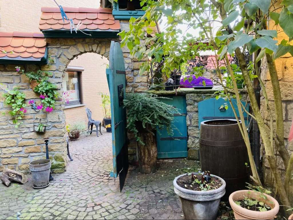 Immobilie in Odenbach - charmantes Steinhaus mit Sauna, romantischem Innenhof, Behandlungsraum, Mosaik-Bad - Bild 2