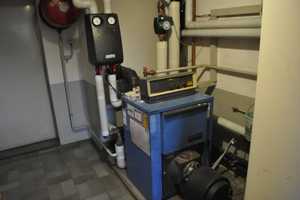 Freistehendes Einfamilienhaus mit Garage in bevorzugter Lage – Hof (Kreis) – Vorschaubild 15