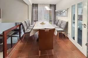 Atriumhof-Terrassenhaus mit Tiefgaragenstellplatz und modernem Wohnkomfort in Bovenden – Die vollständige Adresse der Immobilie erhältst du vom Anbieter., 37120 Bovenden – Vorschaubild 8