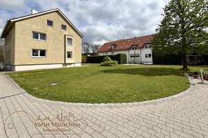 3-Zimmer-Dachgeschosswohnung (ohne Balkon) mit Gartenanteil, frei ab sofort