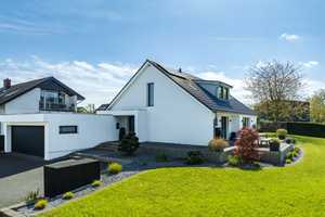 Modernes Wohndesign: Erstklassiges Traumhaus in begehrter Scharbeutzer Lage – Ostholstein (Kreis) – Vorschaubild 2