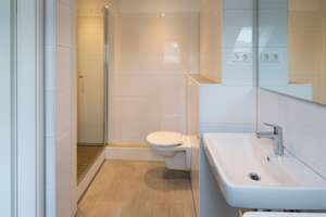 sanierte, individuelle, gehobene 5-Zimmer-DGW mit EBK und Bar – Nordring 49, 44787 Gleisdreieck, Bochum – Vorschaubild 14