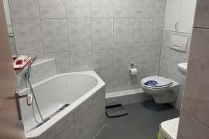 Schöne 3 Zimmer Wohnung mit Balkon & Stellplatz in Leverkusen Hitdorf – Die vollständige Adresse der Immobilie erhältst du vom Anbieter., 51371 Hitdorf, Leverkusen – Vorschaubild 8