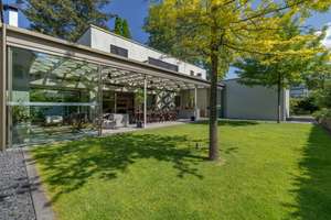 State-of-the-Art Villa in Bestlage von Rüngsdorf – repräsentativ und familiengerecht – Die vollständige Adresse der Immobilie erhältst du vom Anbieter., 53179 Rüngsdorf, Bonn – Vorschaubild 4